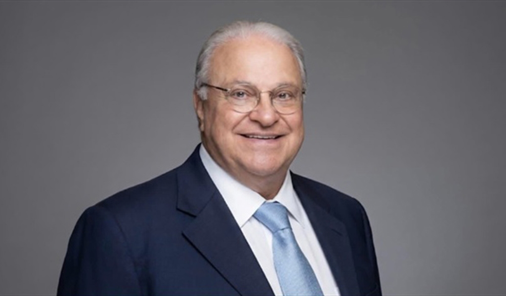 محمد بركات: “والد” الأيتام بالإرادة والعلم و… الشعر!