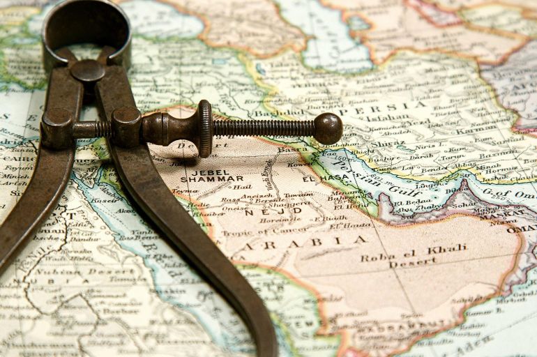 نسير على طرق غير معبدة نحو نظام إقليمي جديد
